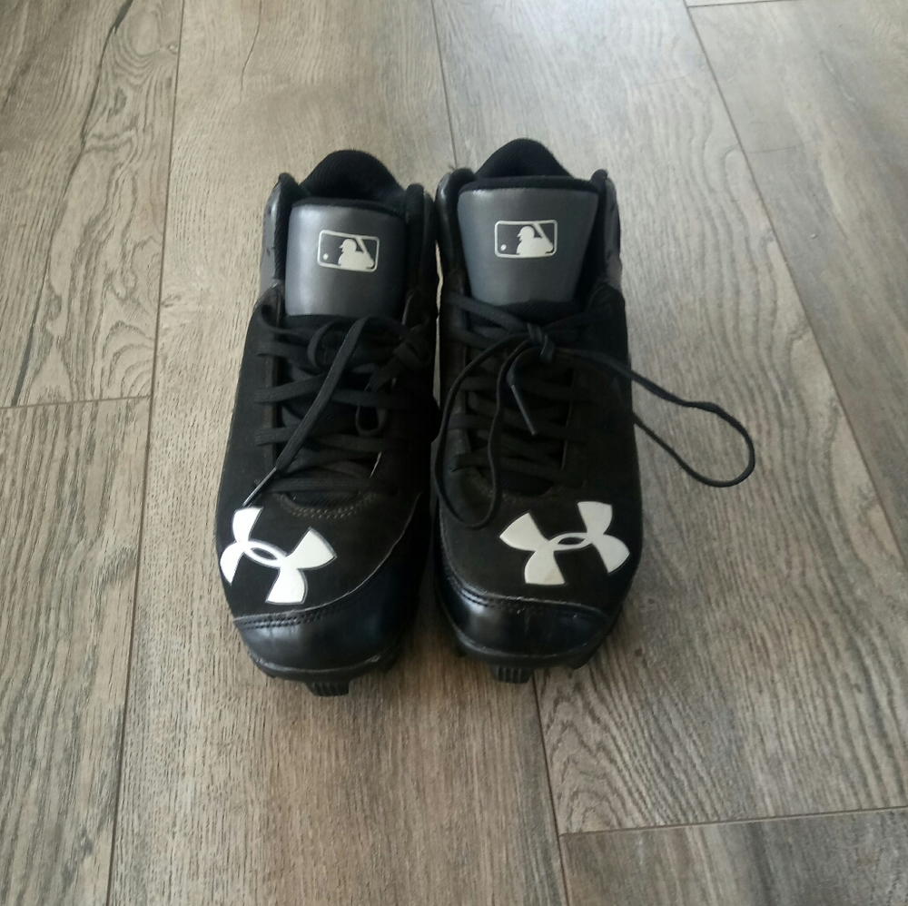 Under Armour Baseball Cleats